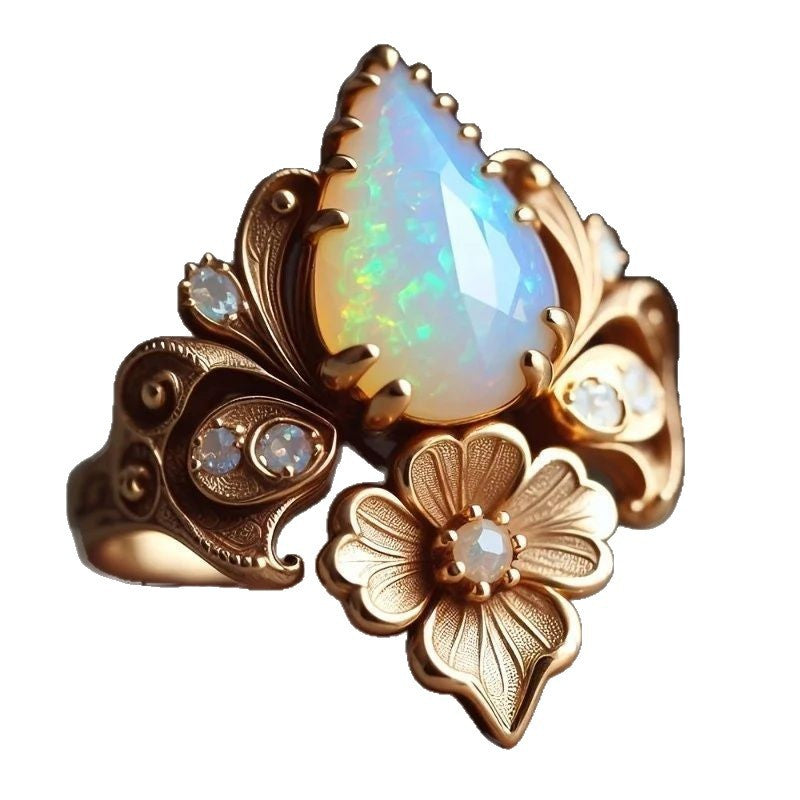 High-grade Mild Luxury Retro Court Inlaid Ring